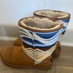 Women’s UGG boots Pendleton collab; Size 10